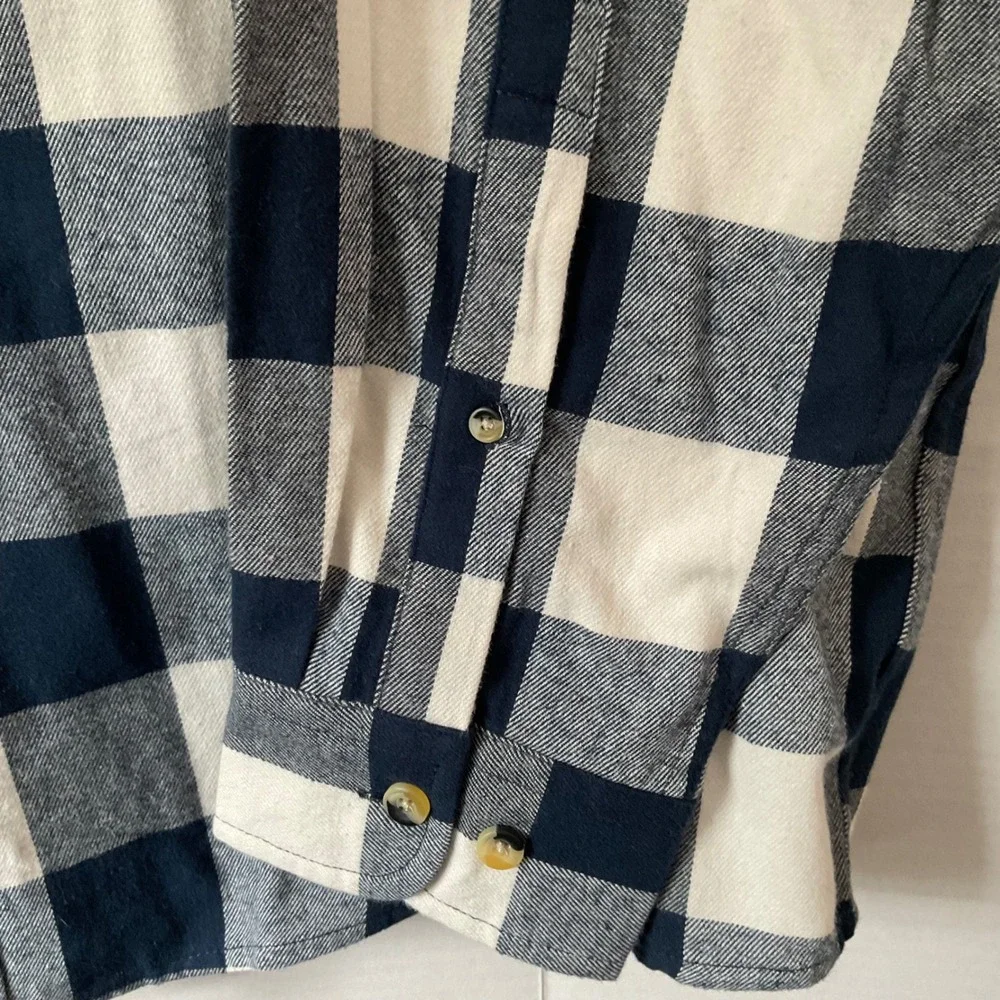 Hobbs Creek Mens 2XL Flannel Shirt  Blue White Buffalo Plaid Cotton Button Up - Picture 4 of 9